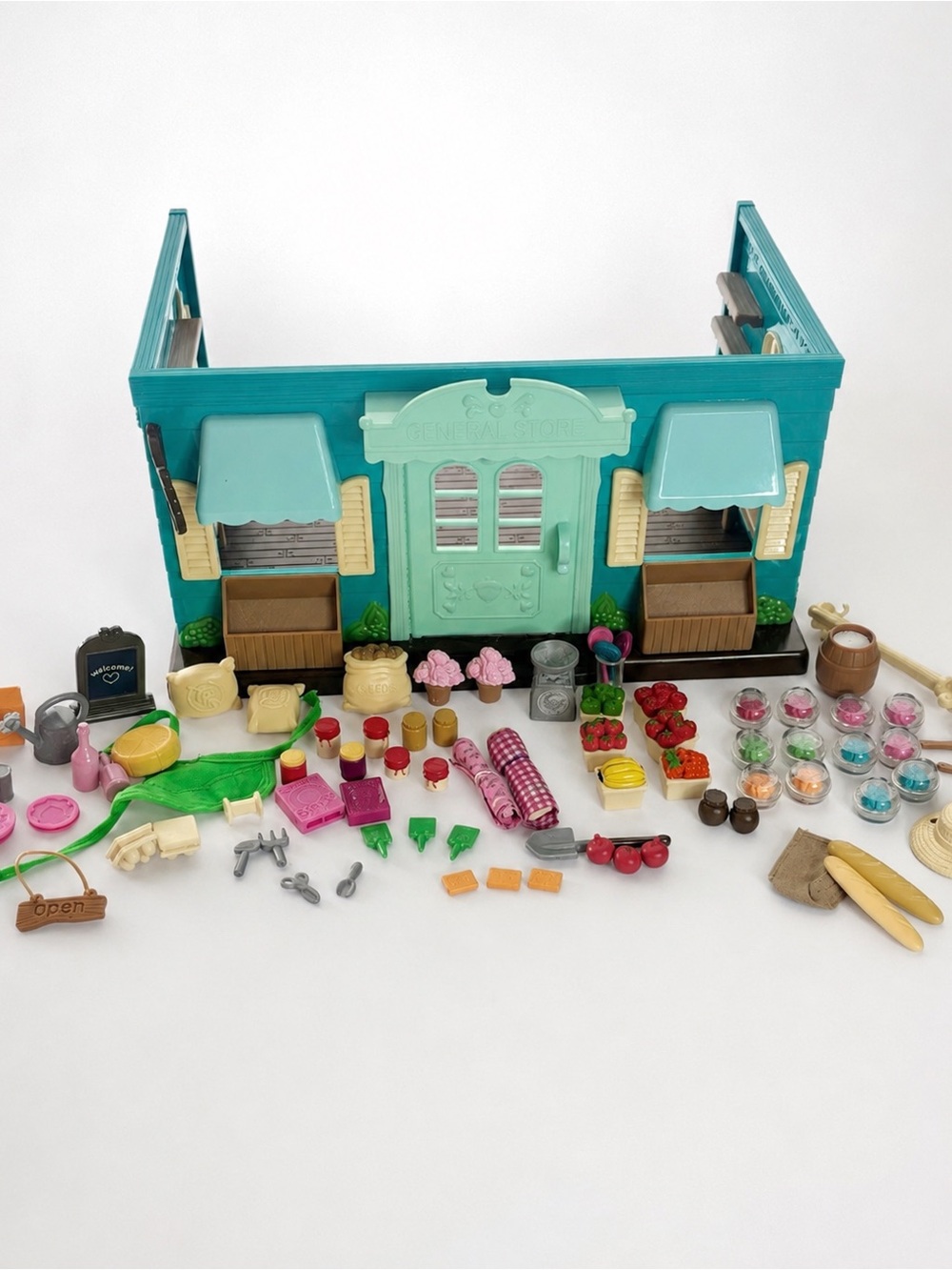 Lil Woodzeez General Store Playset Accessories Food Calico Critters Lot 80+ pc